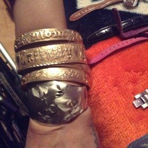 Cute silver bracelet